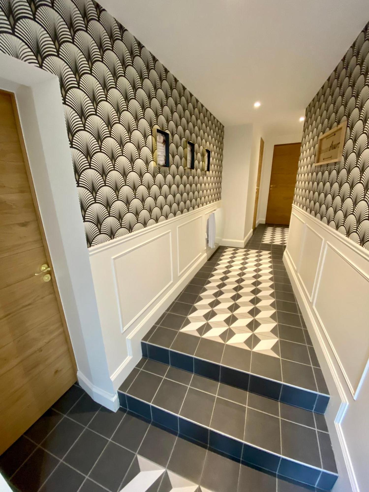 Superbe Appartement Terrasse Et Parking Gratuit Auxerre Exterior foto