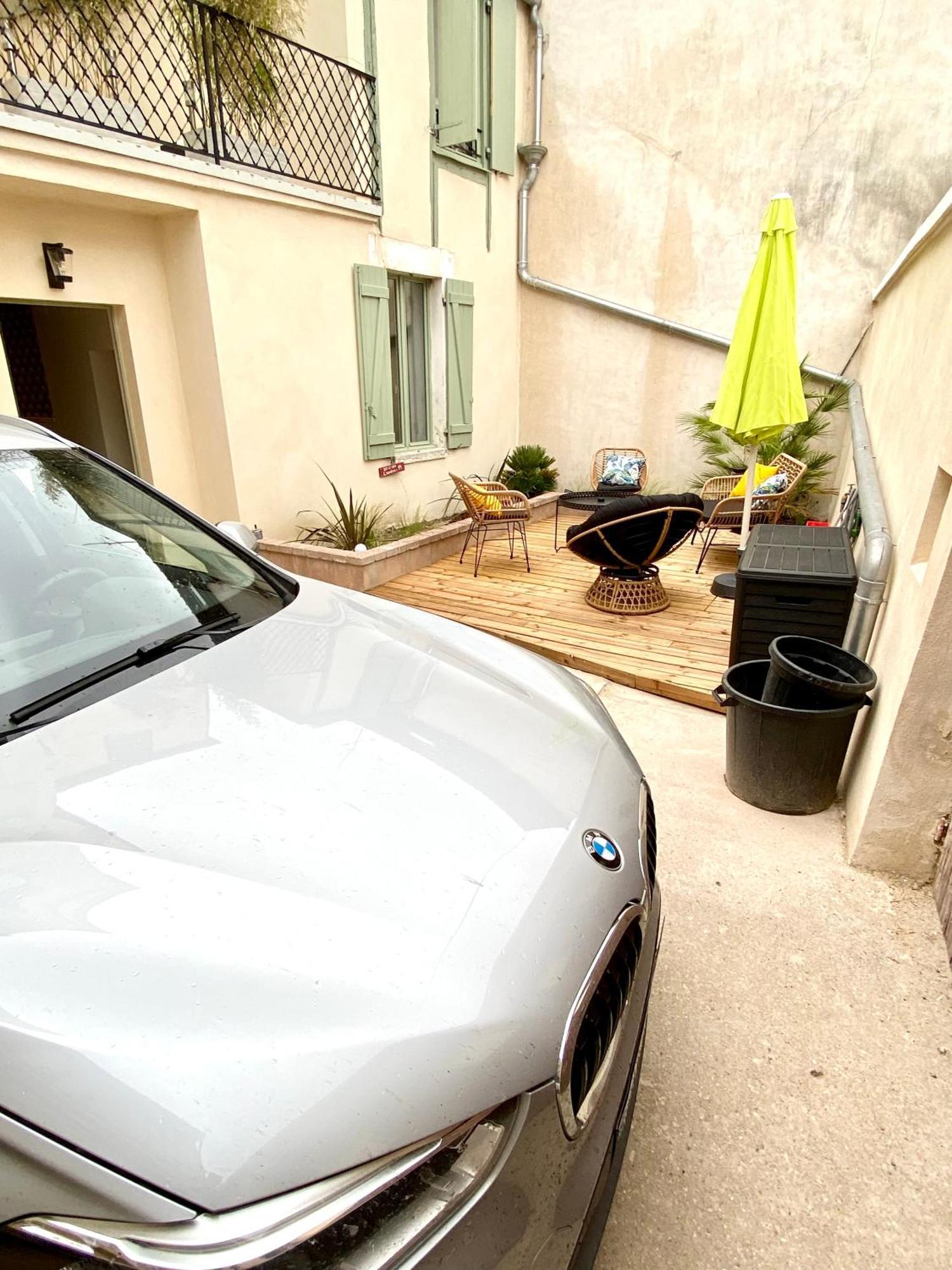 Superbe Appartement Terrasse Et Parking Gratuit Auxerre Exterior foto